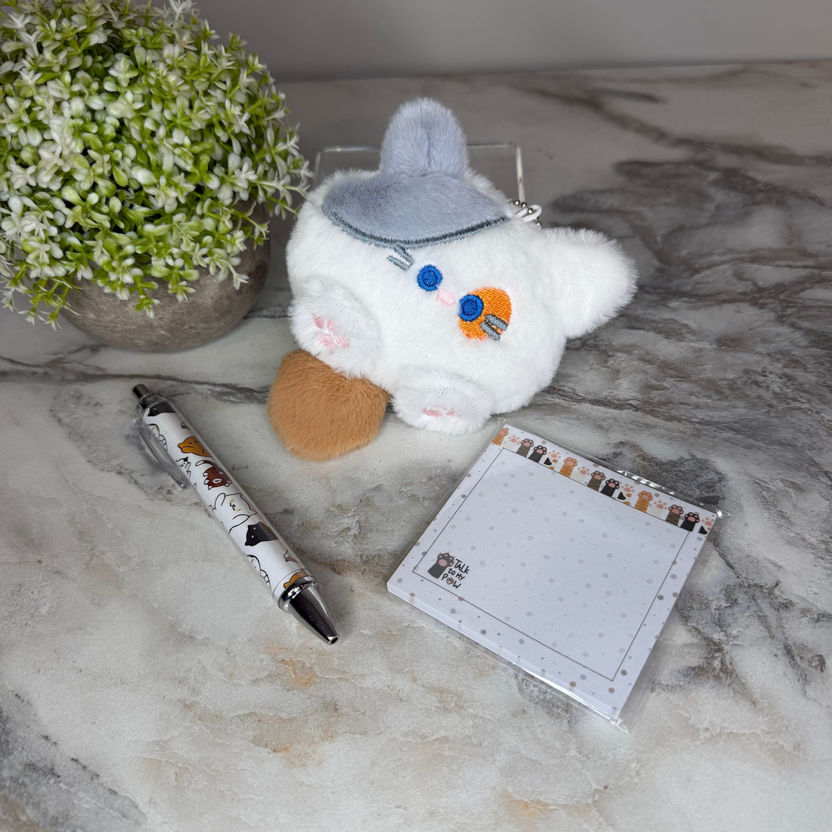 Bundled Set - Cat Pom, Sticky, & Pen