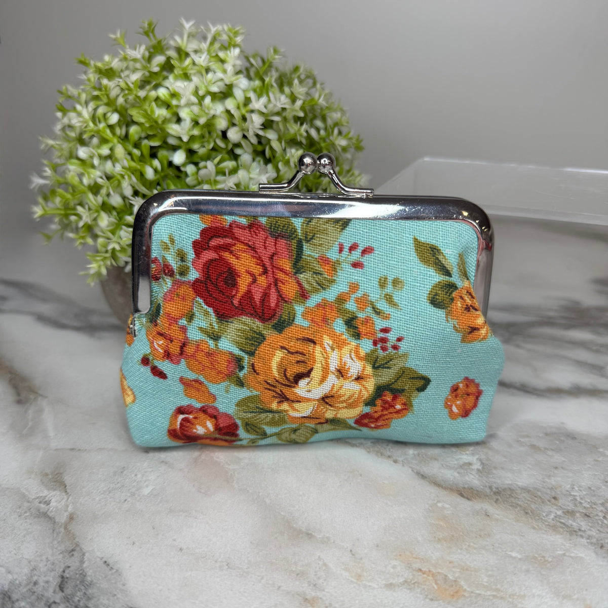 Clamshell Coin Purse Wallet (Medium) - Floral