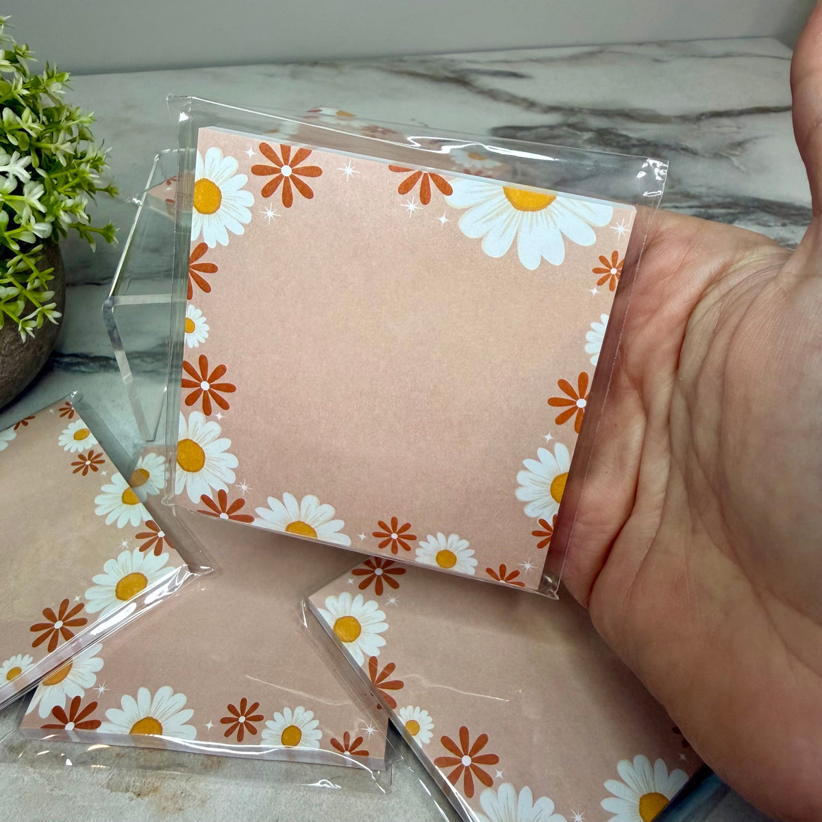 The Sticky Note Collection - Daisy