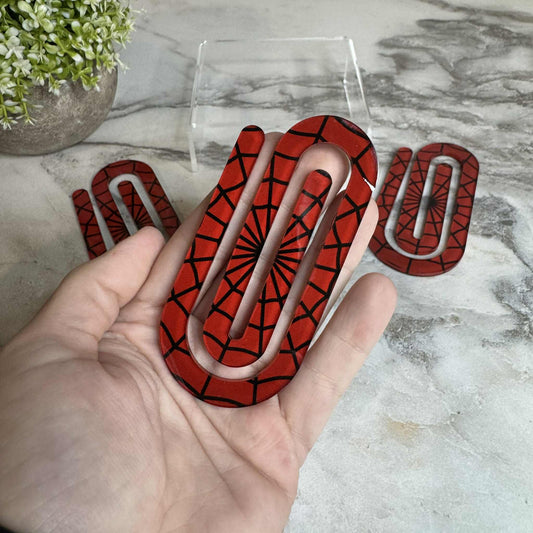 Jumbo Paperclip - Spiderweb Red